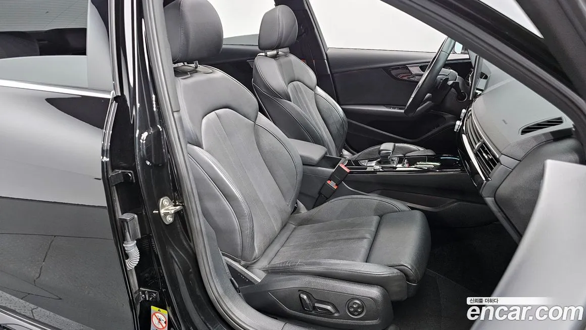Audi A4 2021 из KR, фото 4