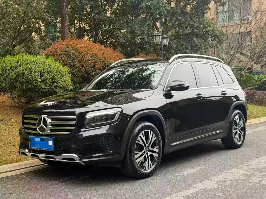 Mercedes-Benz GLB — фото 3