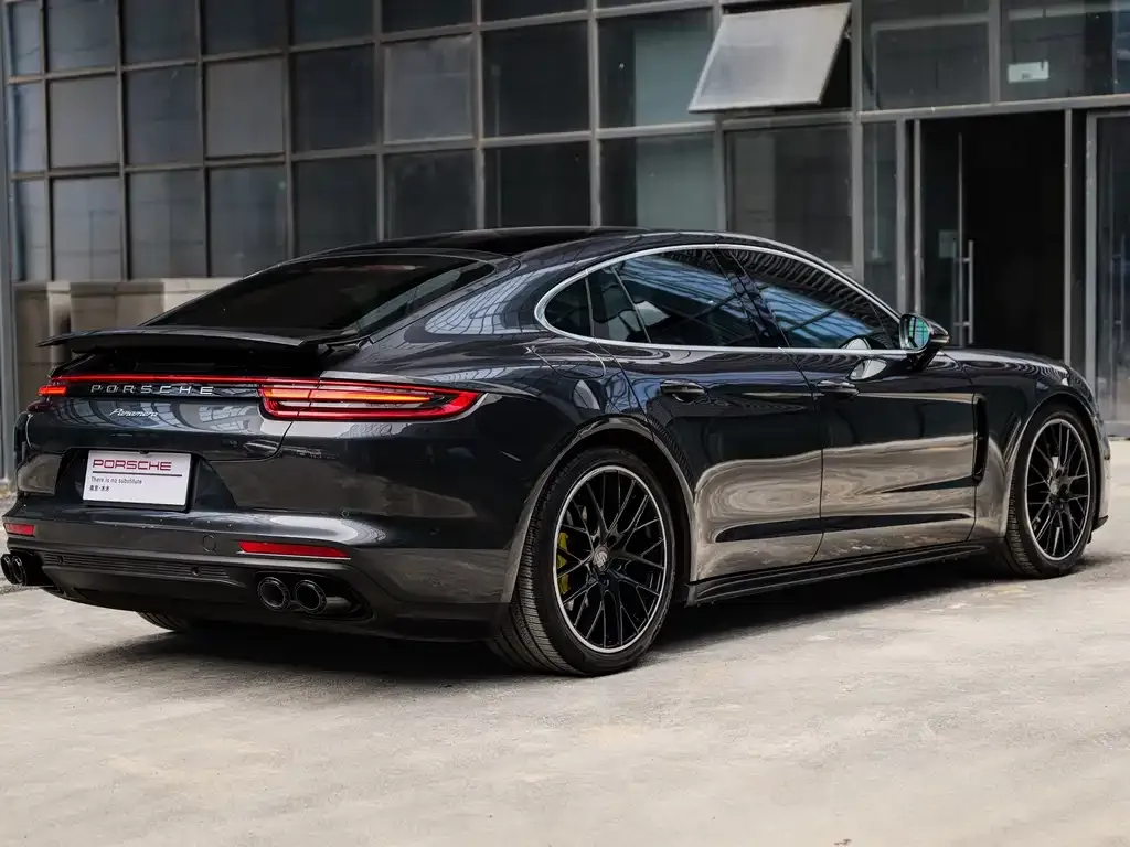 Porsche Panamera — фото 3