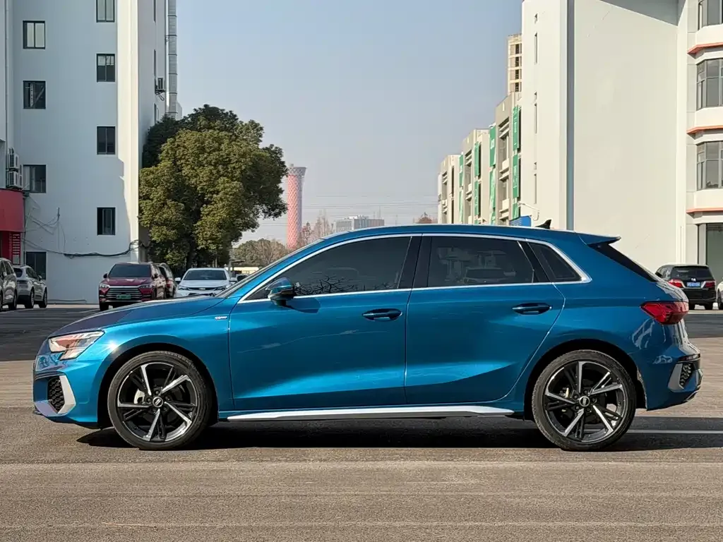 Audi A3 — фото 3