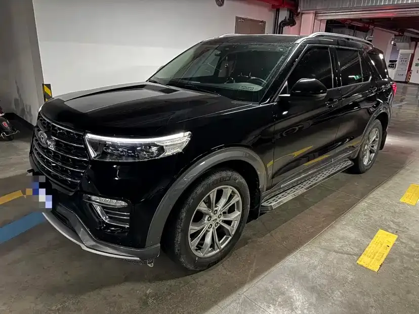 Ford Explorer 2021 из CN, фото 1