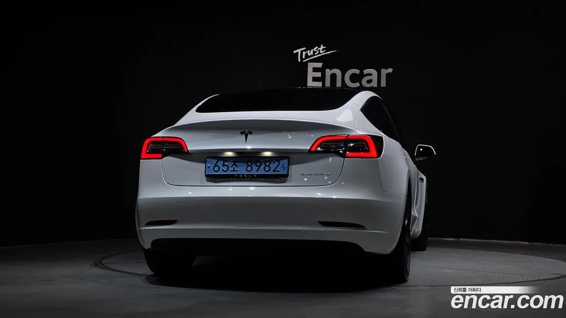 Tesla Model 3 2021 из KR, фото 5