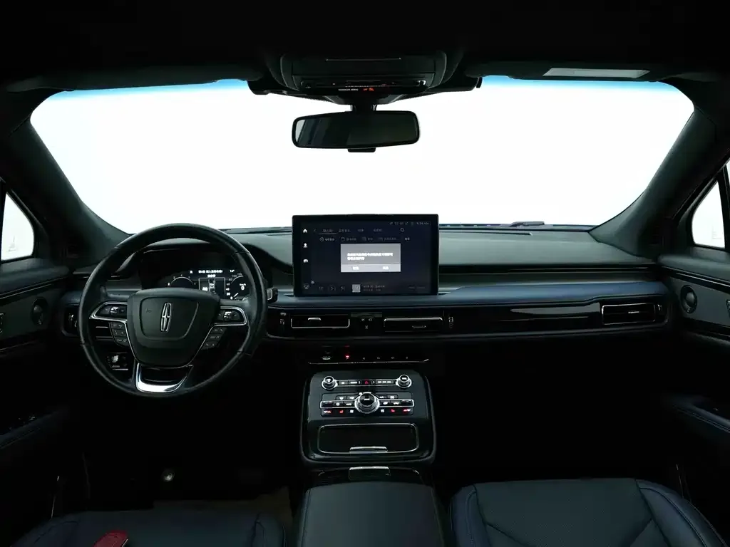 Lincoln Nautilus 2023 из CN, фото 3