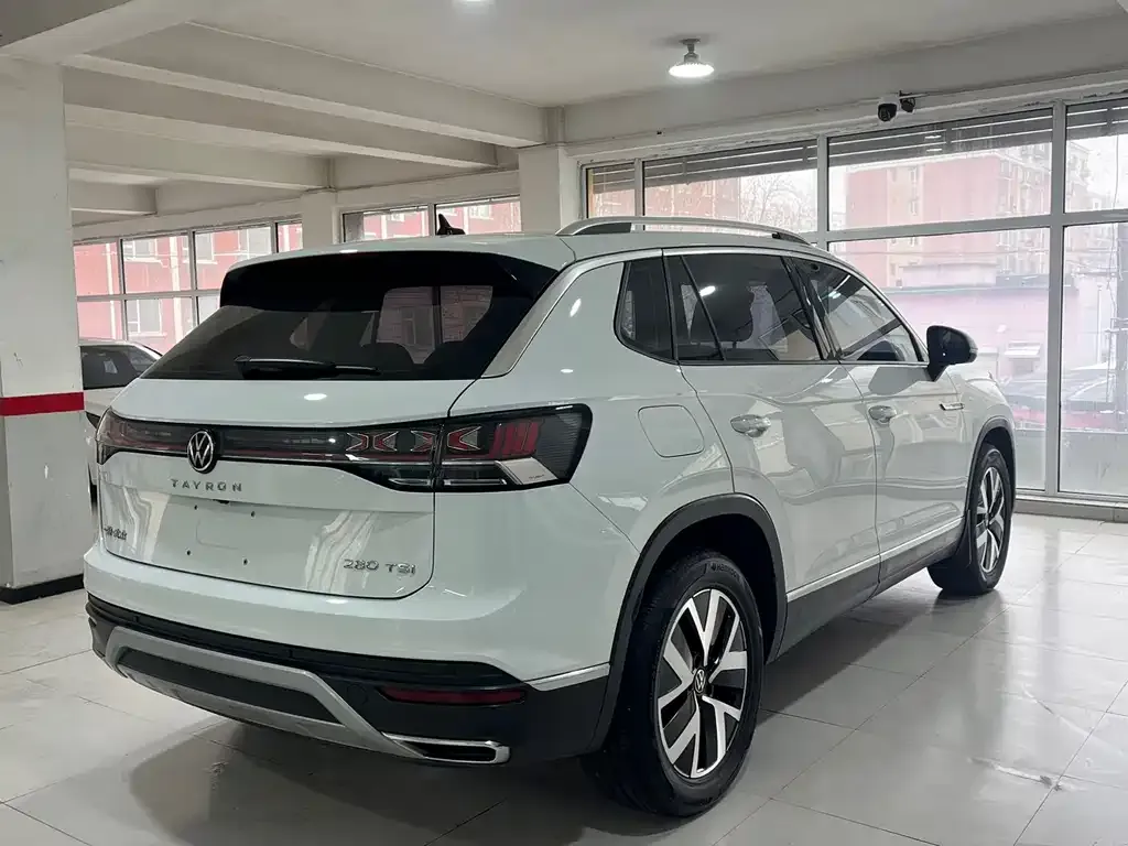 Volkswagen Tayron 2023 из CN, фото 3