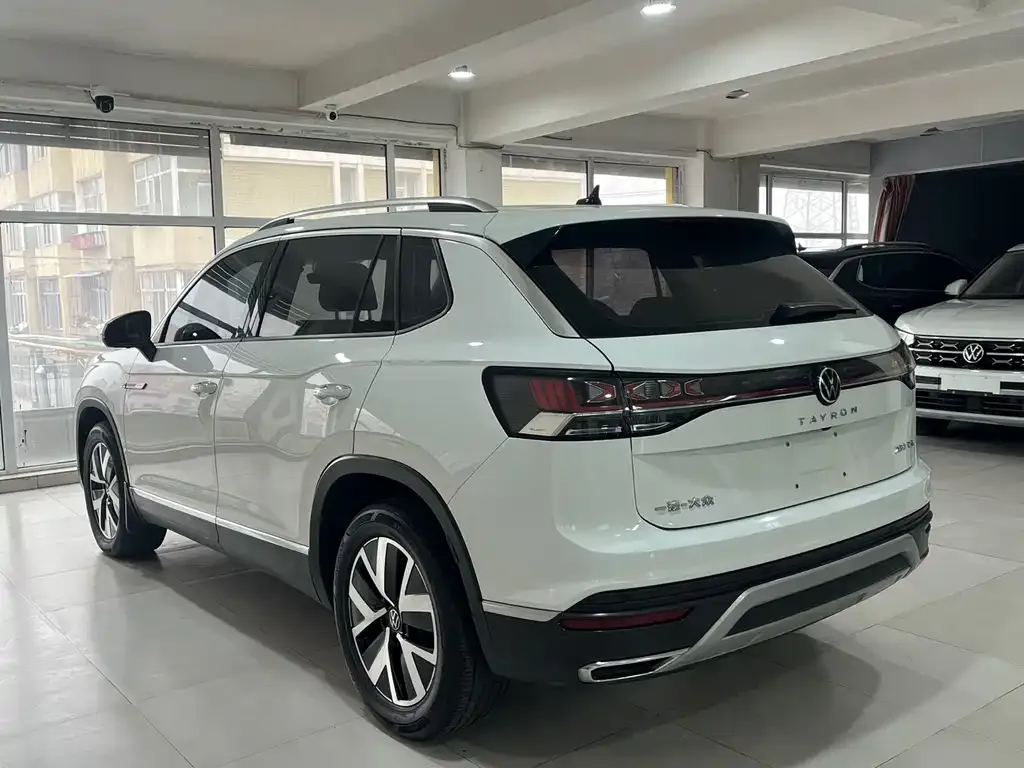 Volkswagen Tayron 2023 из CN, фото 4