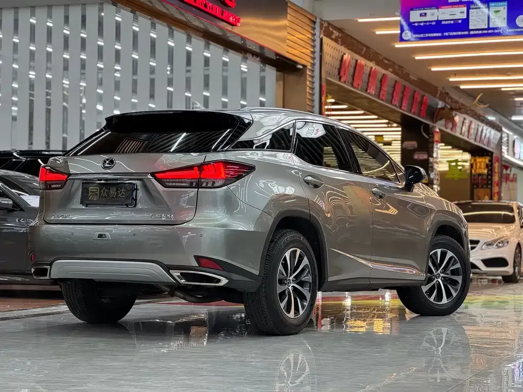 Lexus RX — фото 2