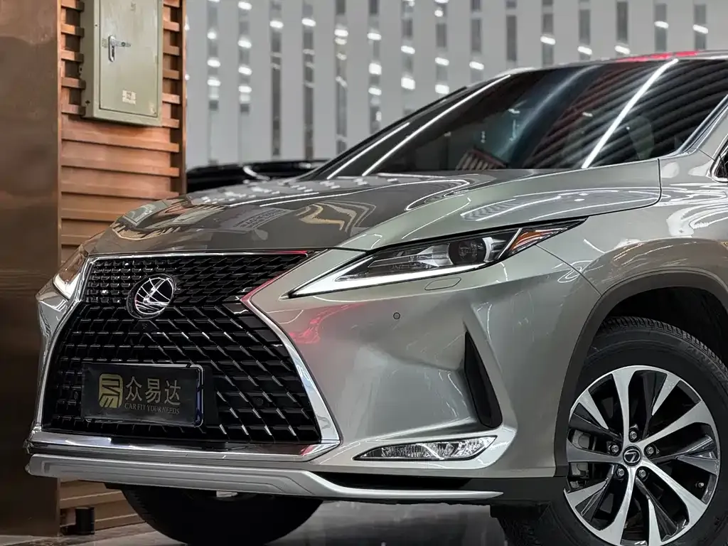 Lexus RX — фото 9