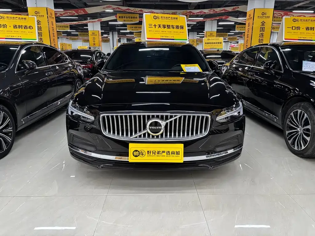 Volvo S90 — фото 10
