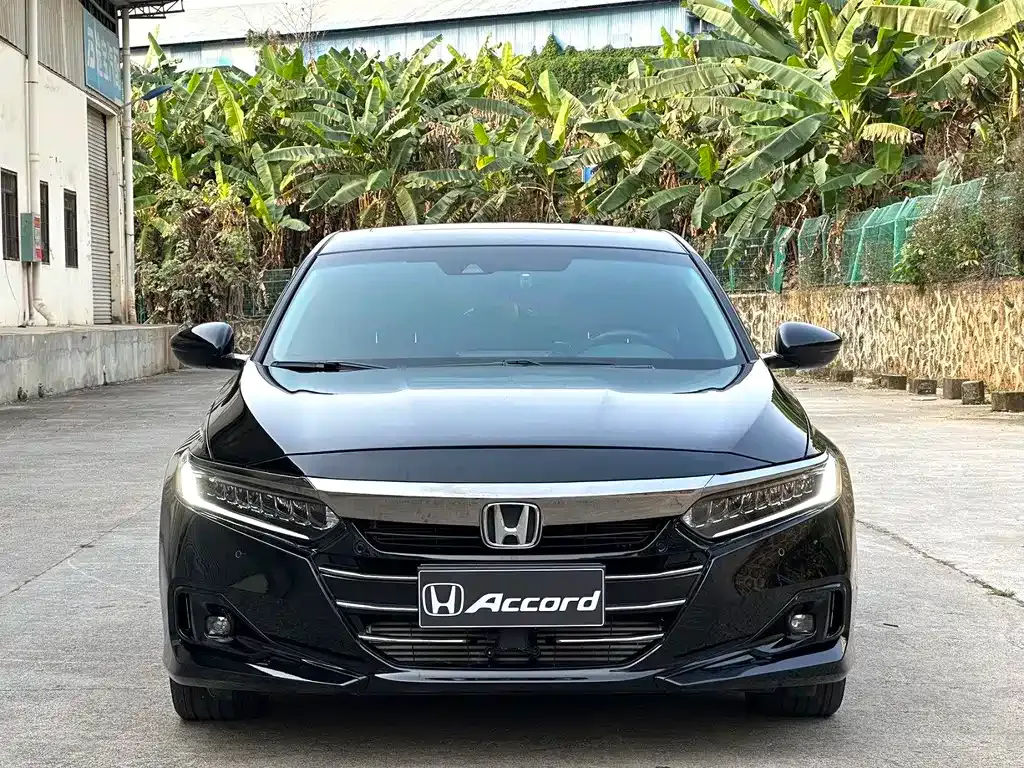 Honda Accord — фото 4