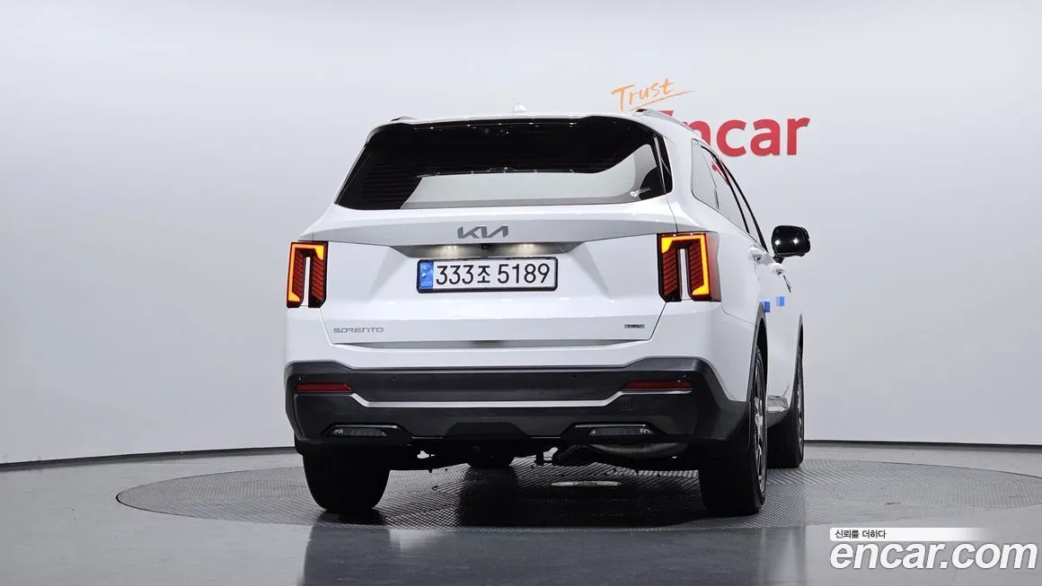 Kia Sorento — фото 3