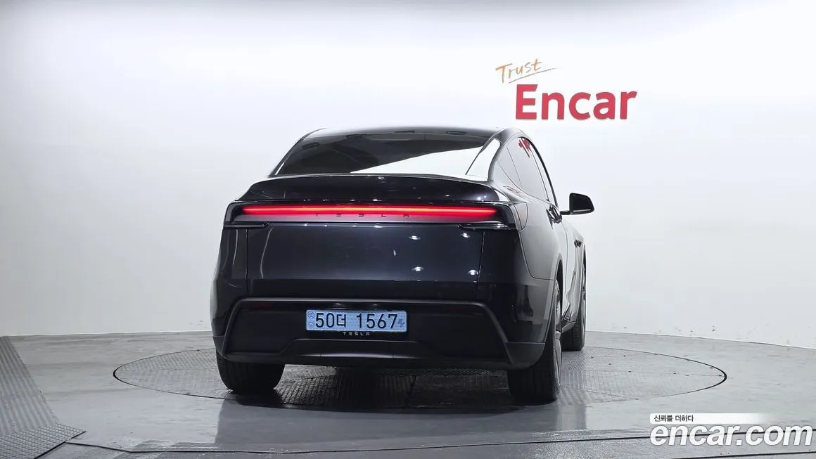 Tesla Model Y 2025 из KR, фото 4