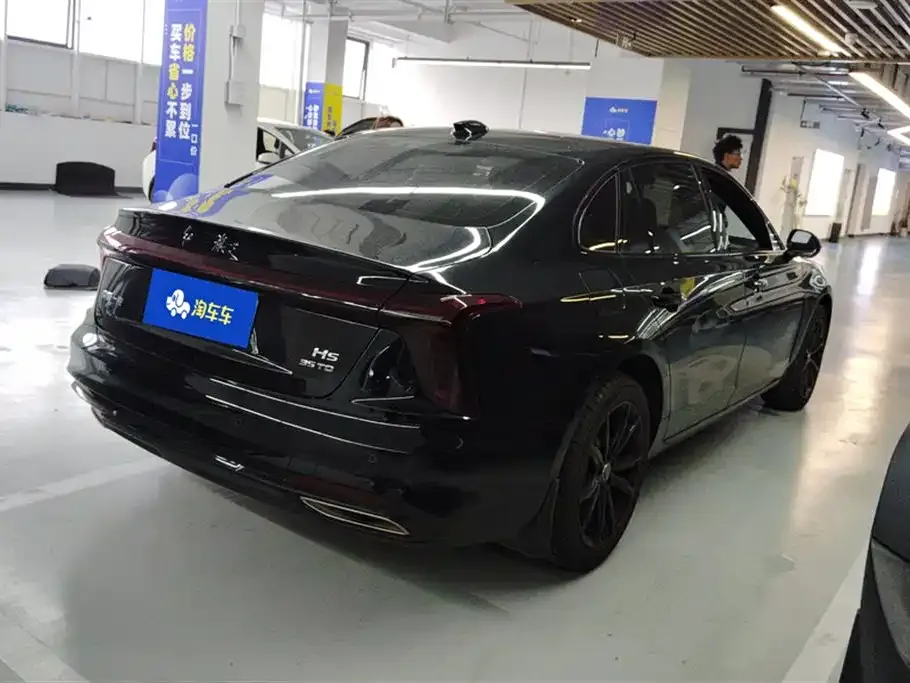 Hongqi H5 — фото 10