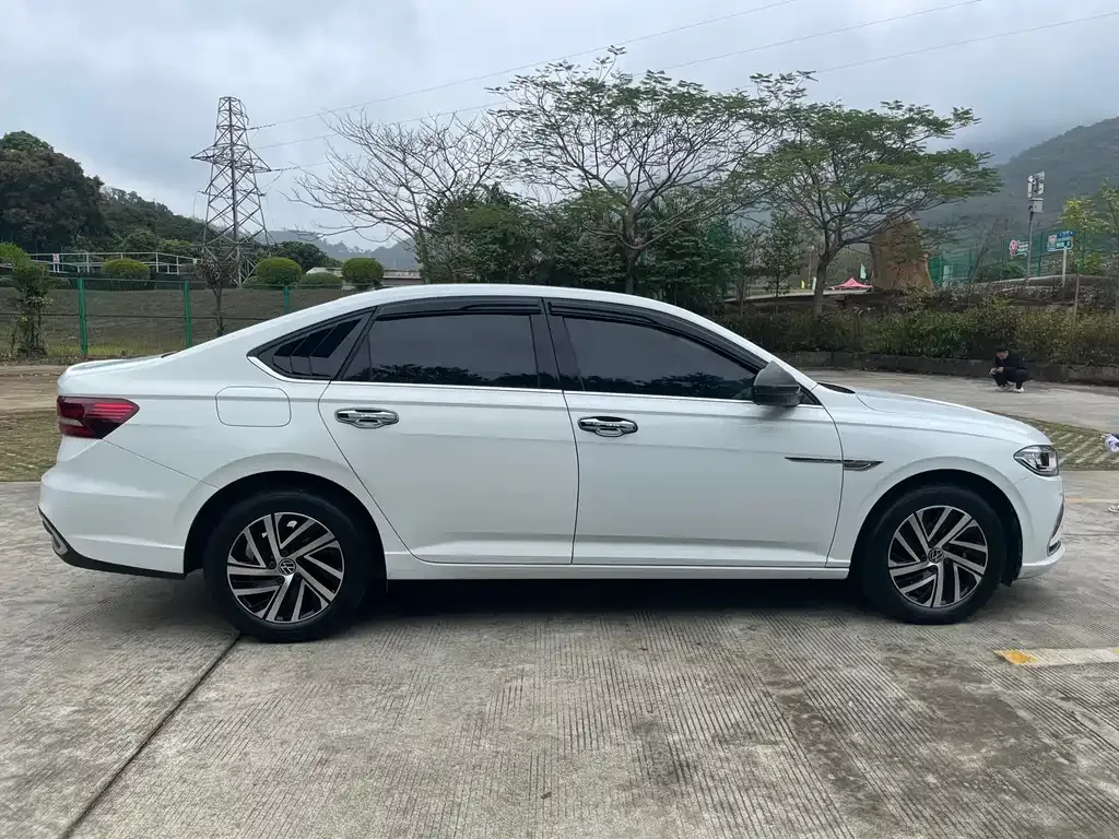 Volkswagen Lavida 2023 из CN, фото 8