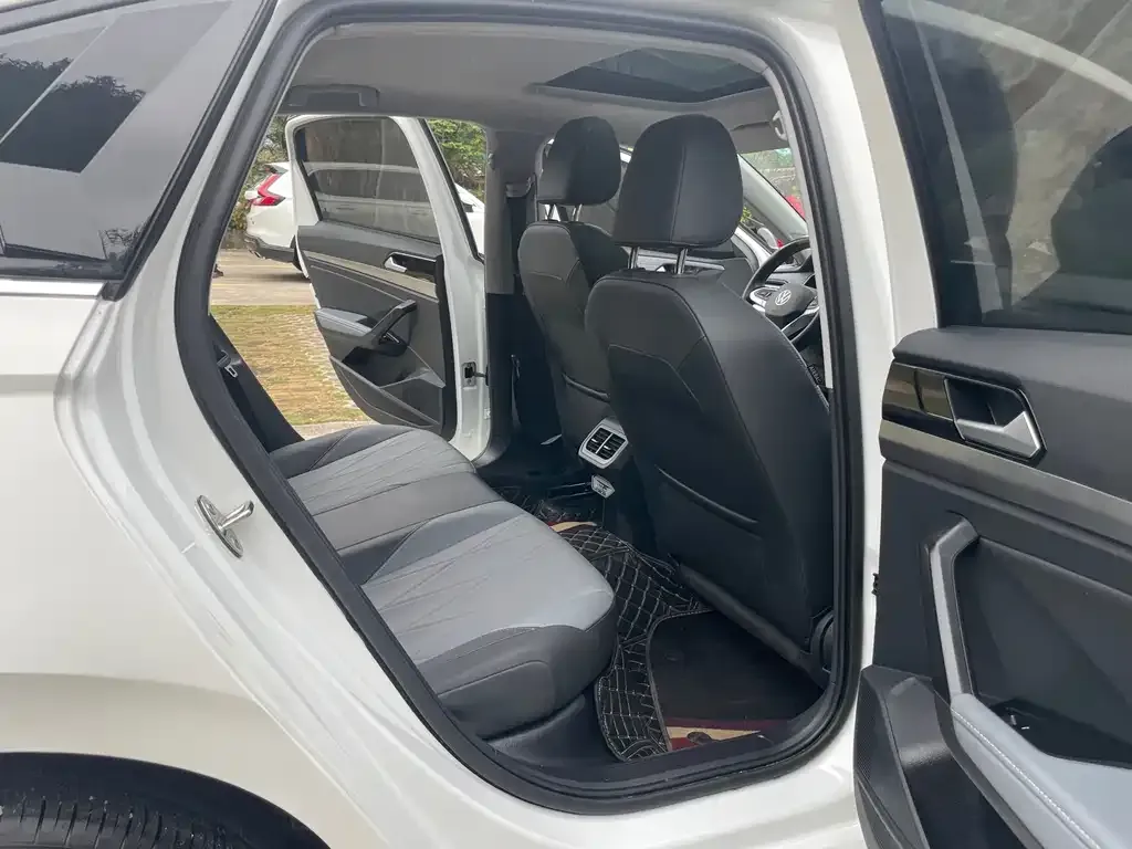 Volkswagen Lavida 2023 из CN, фото 10