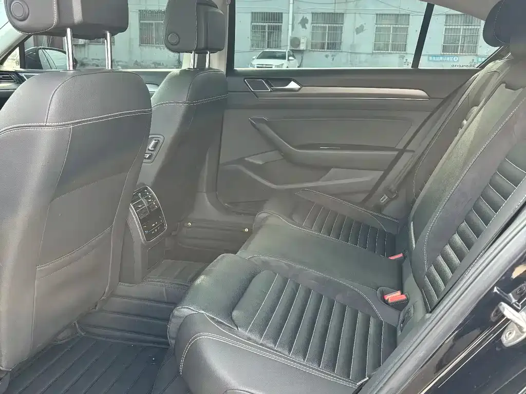 Volkswagen Magotan 2021 из CN, фото 4