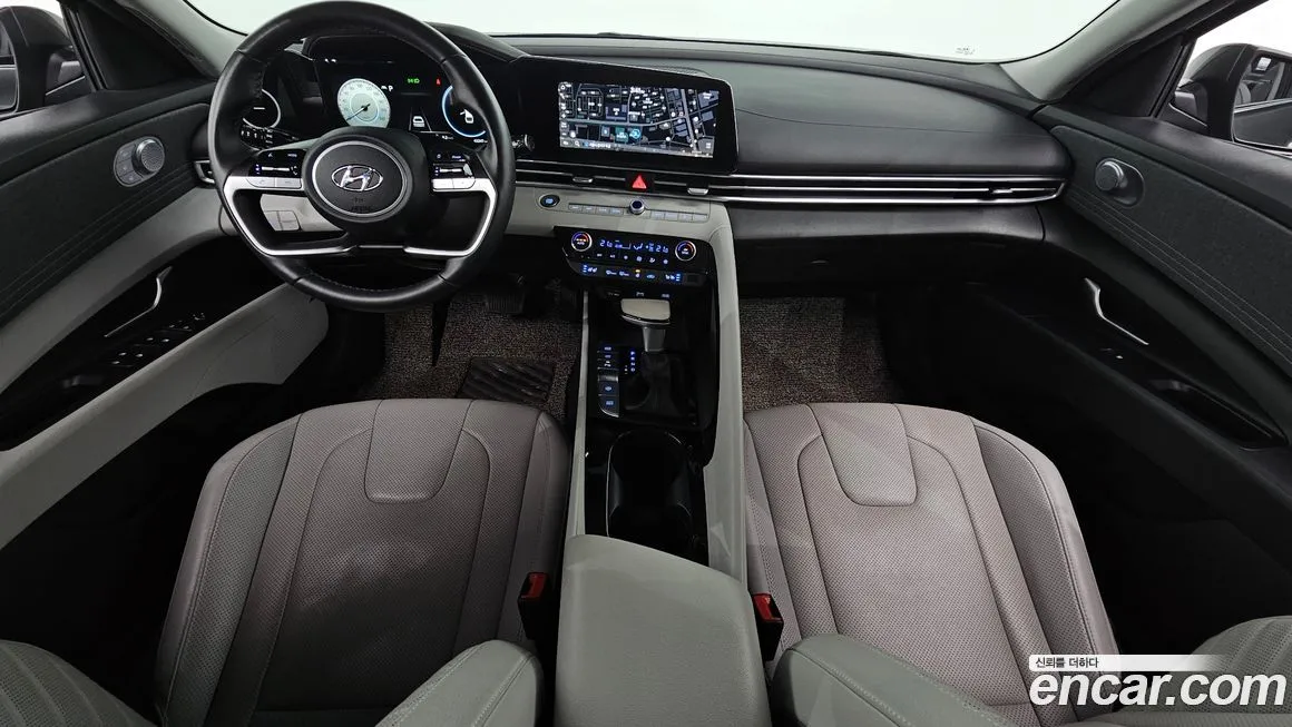 Hyundai AVANTE — фото 3