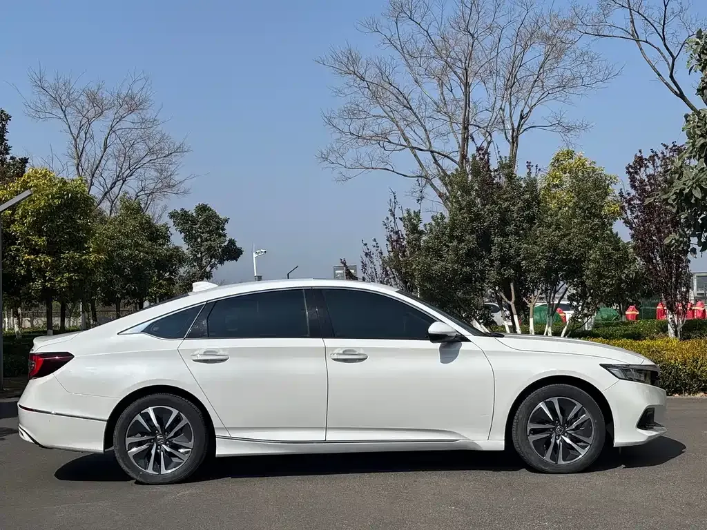 Honda Accord 2022 из CN, фото 2
