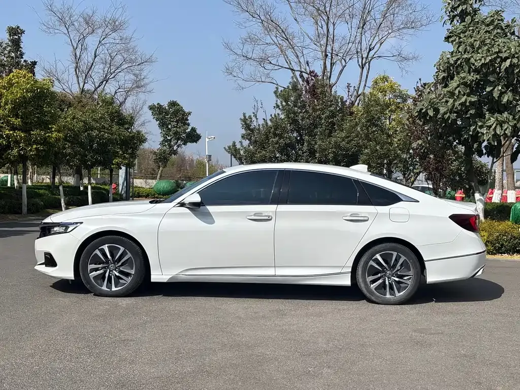 Honda Accord 2022 из CN, фото 5