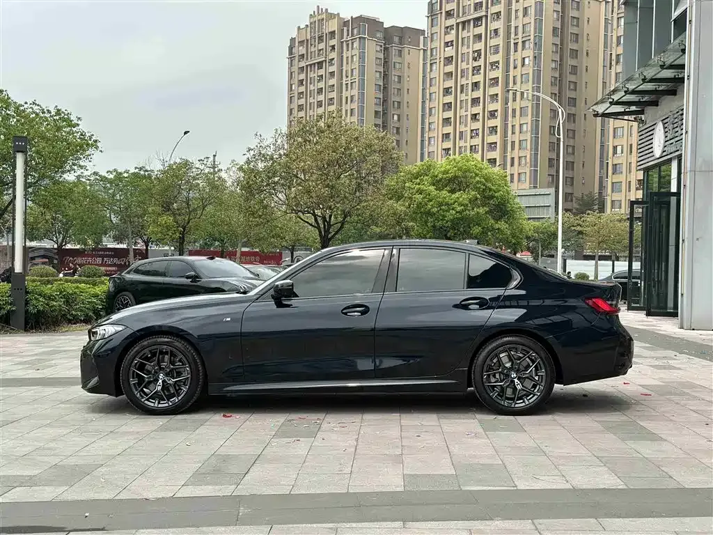 BMW 3 Series 2025 из CN, фото 5