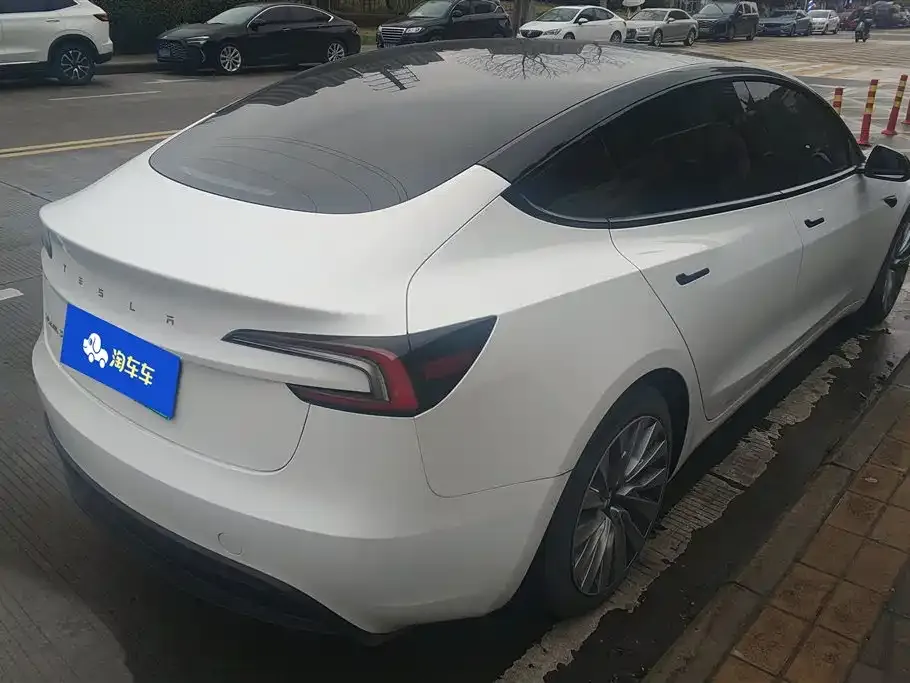 Tesla Model 3 2025 из CN, фото 9