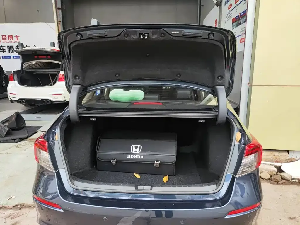 Honda Civic — фото 9