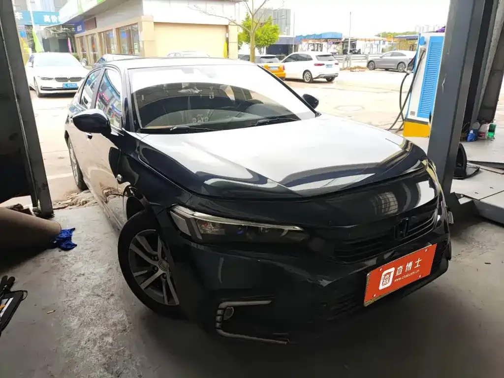 Honda Civic — фото 4