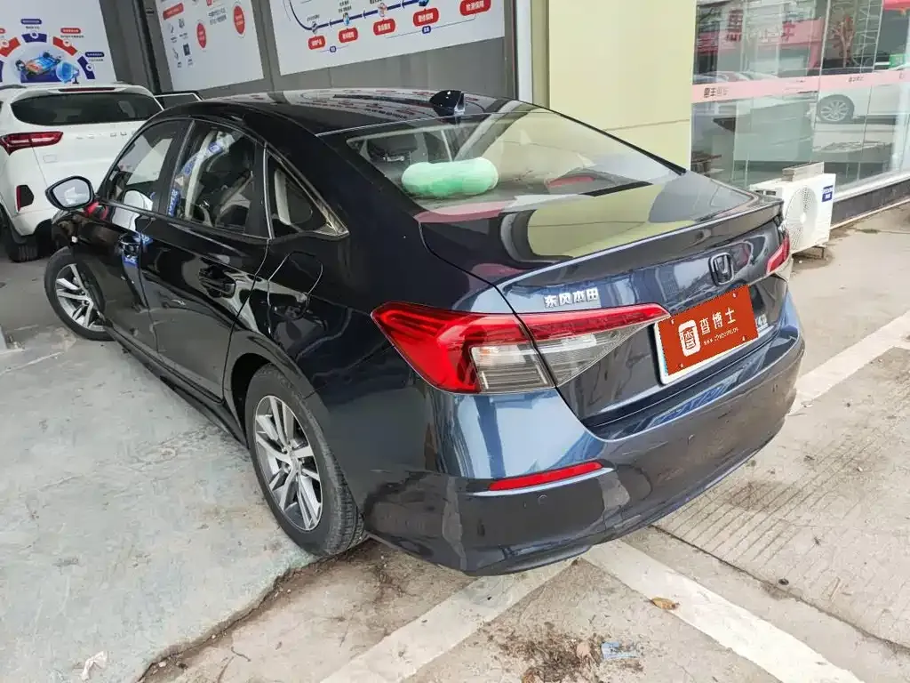 Honda Civic — фото 5