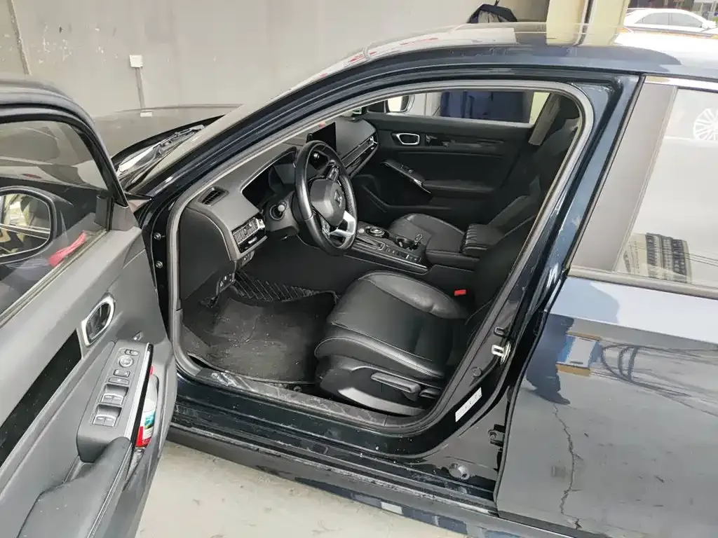 Honda Civic — фото 7
