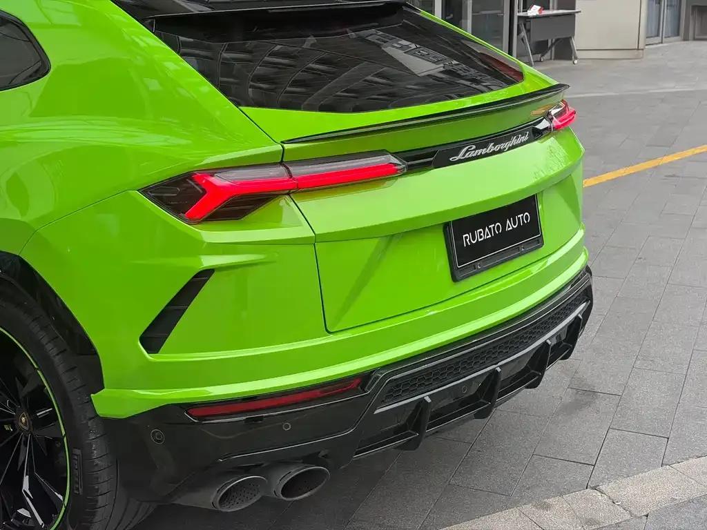Lamborghini Urus — фото 5