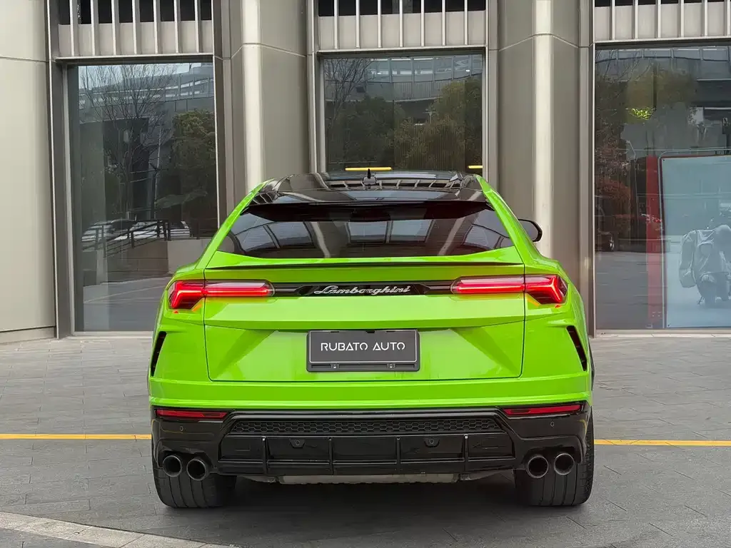 Lamborghini Urus — фото 2