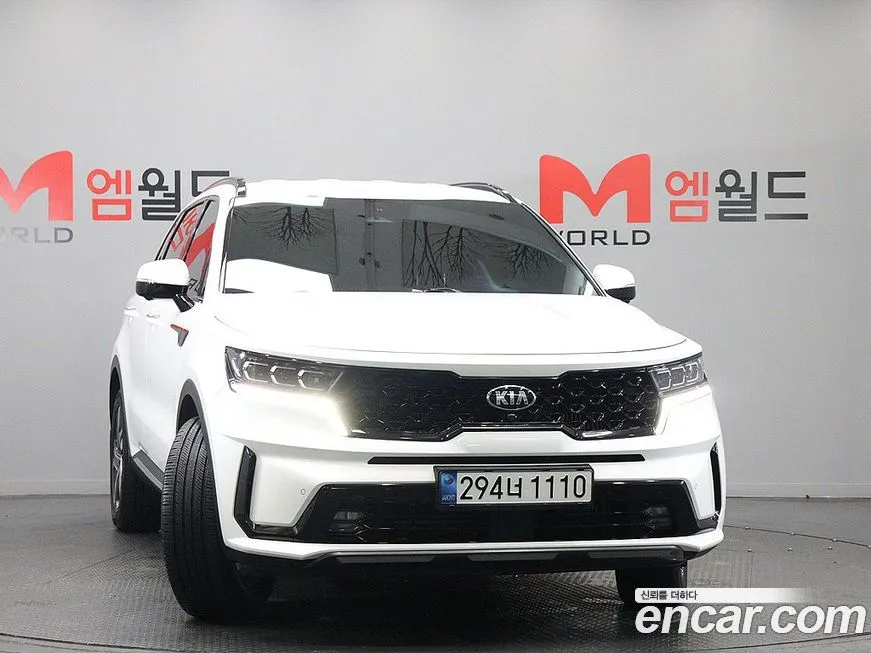 Kia Sorento — фото 9