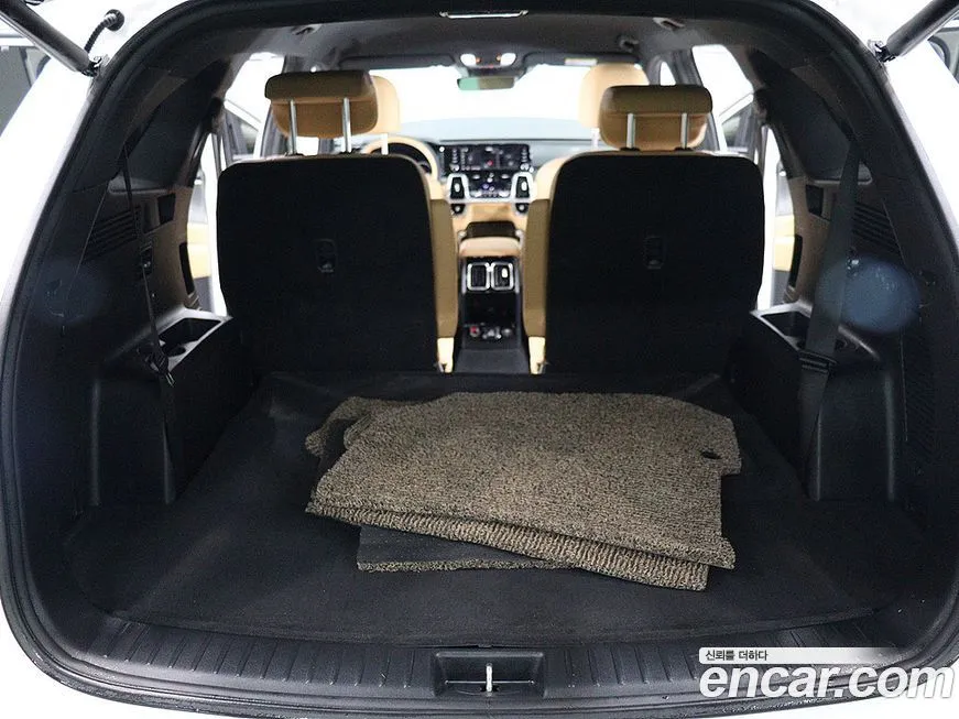 Kia Sorento — фото 4