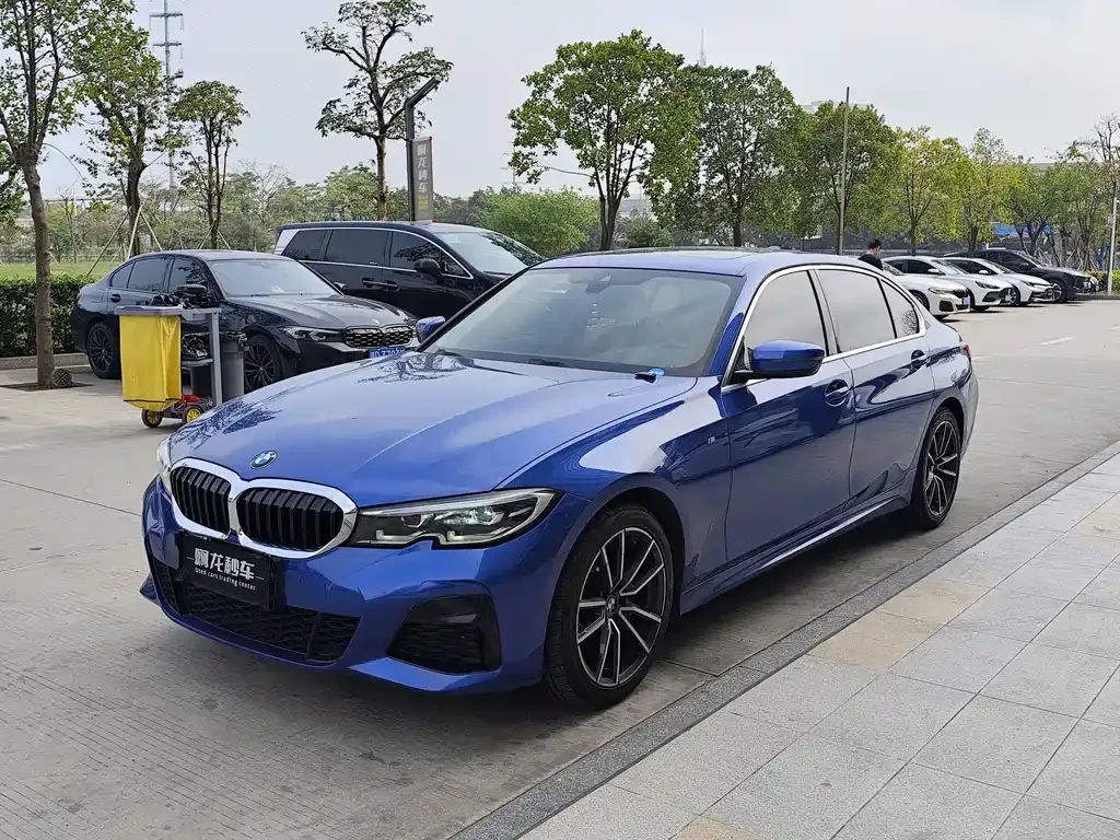 BMW 3 Series — фото 1