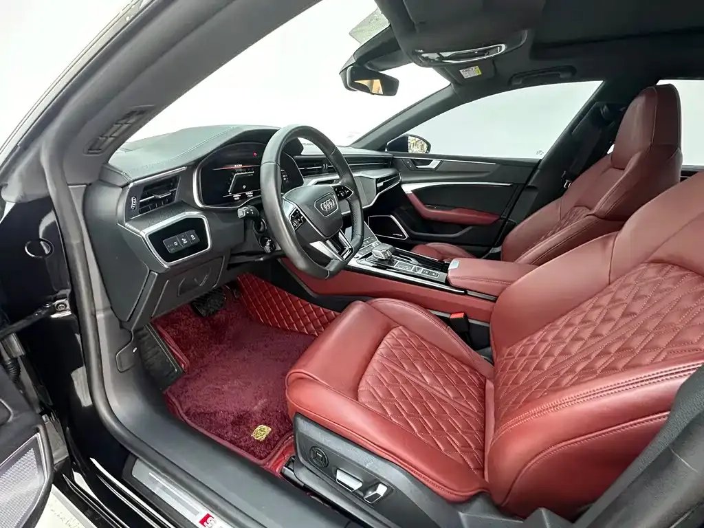 Audi A7L 2023 из CN, фото 9