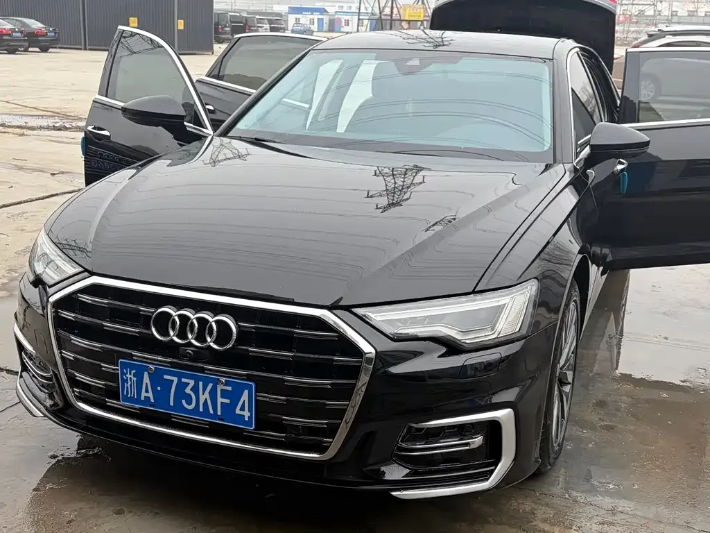 Audi A6L 2023 из CN, фото 1