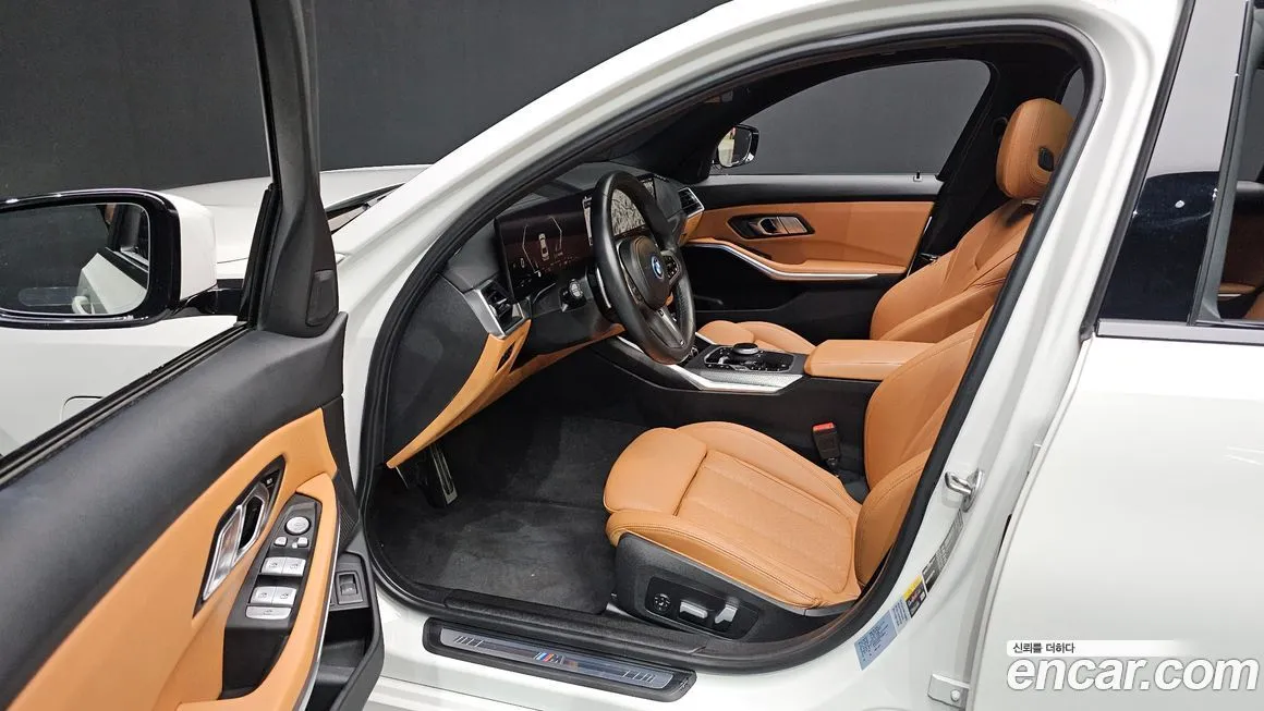 BMW 3-Series 2023 из KR, фото 7
