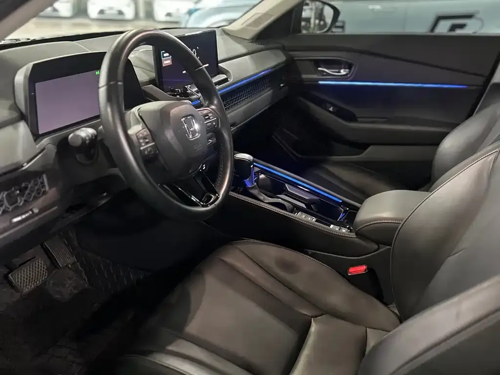 Honda Accord — фото 3