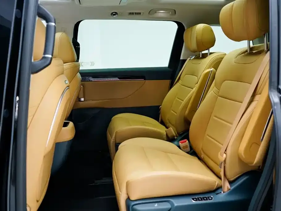 GAC Motor E8 Hybrid 2024 из CN, фото 3