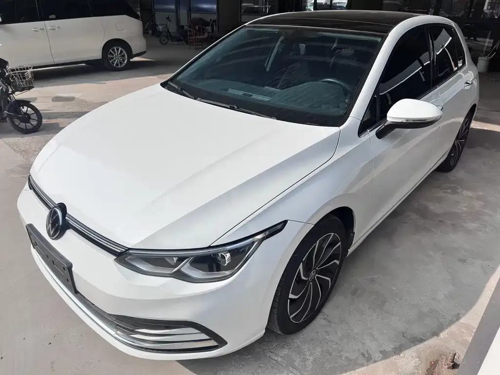 Volkswagen Golf 2021 из CN, фото 1