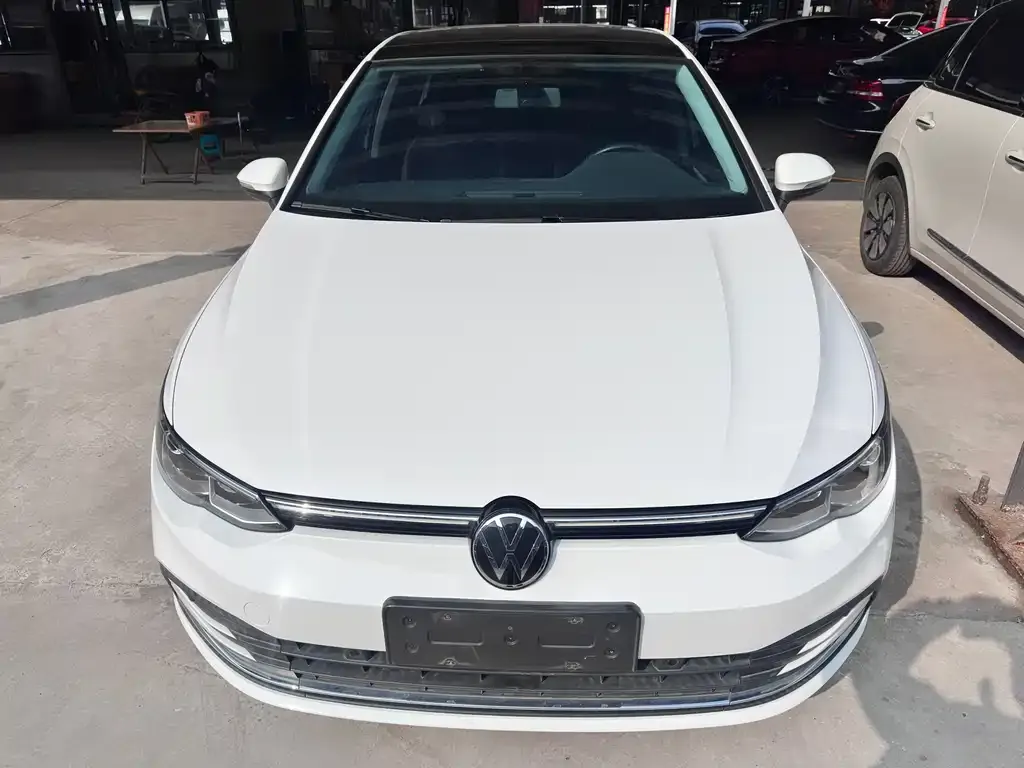 Volkswagen Golf 2021 из CN, фото 3
