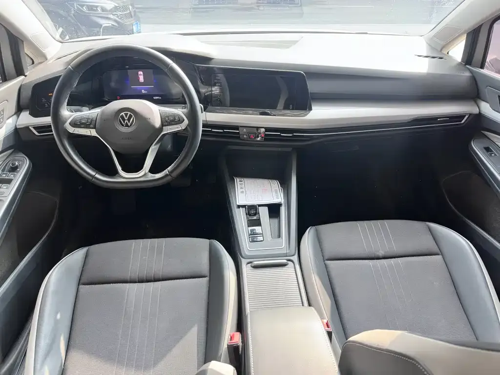 Volkswagen Golf 2021 из CN, фото 9