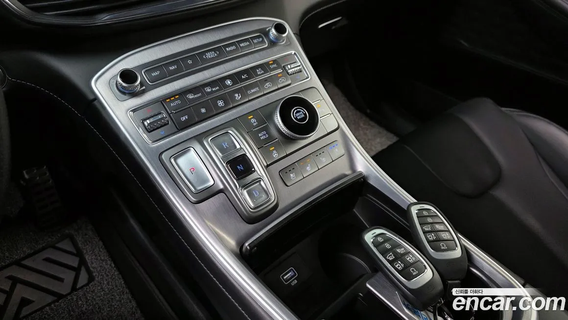 Hyundai Santafe — фото 5