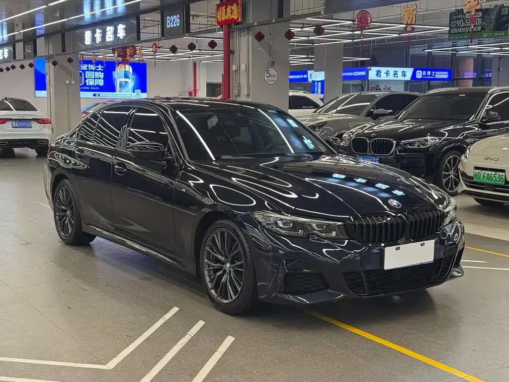 BMW 3 Series 2022 из CN, фото 9