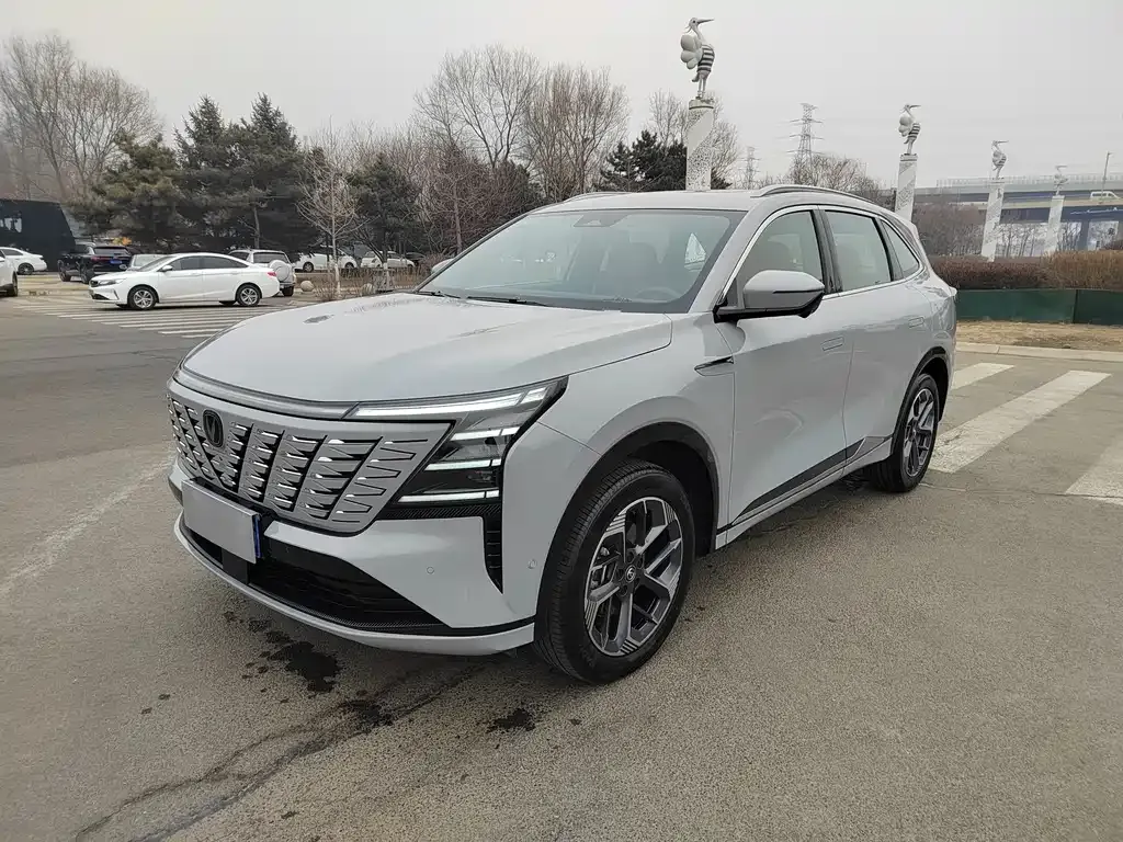 Changan CS75PLUS 2024 из CN, фото 1