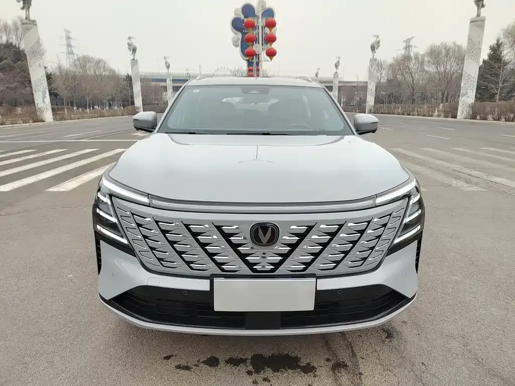 Changan CS75PLUS 2024 из CN, фото 3