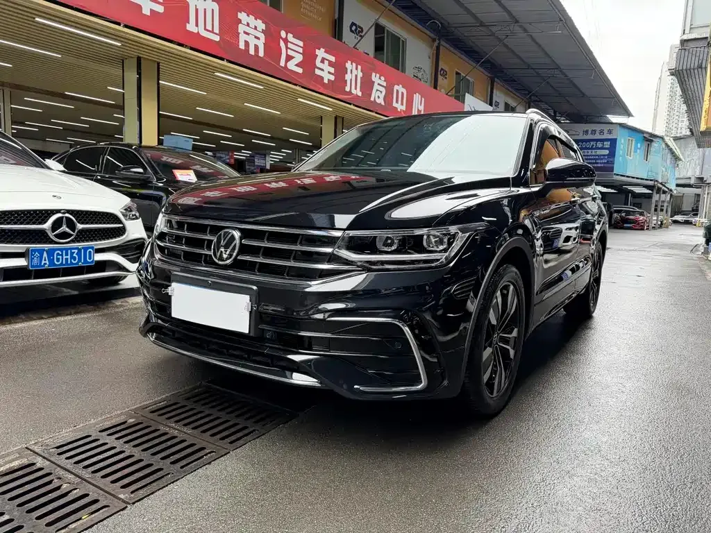 Volkswagen Tiguan L 2021 из CN, фото 1