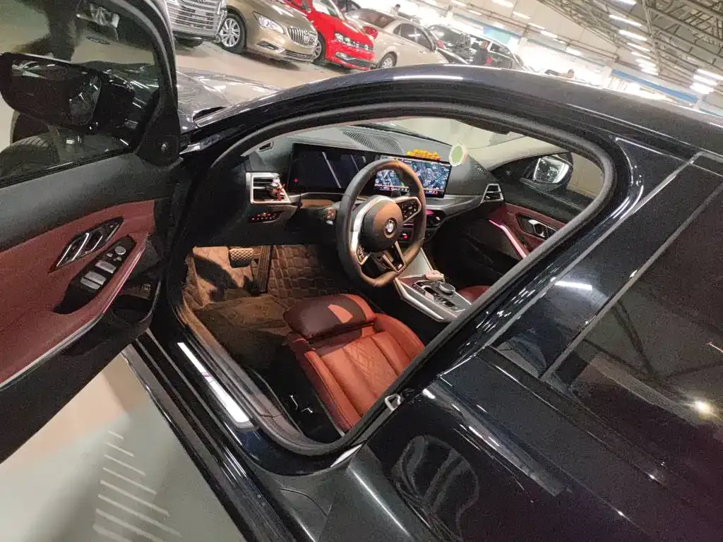 BMW 3 Series — фото 7