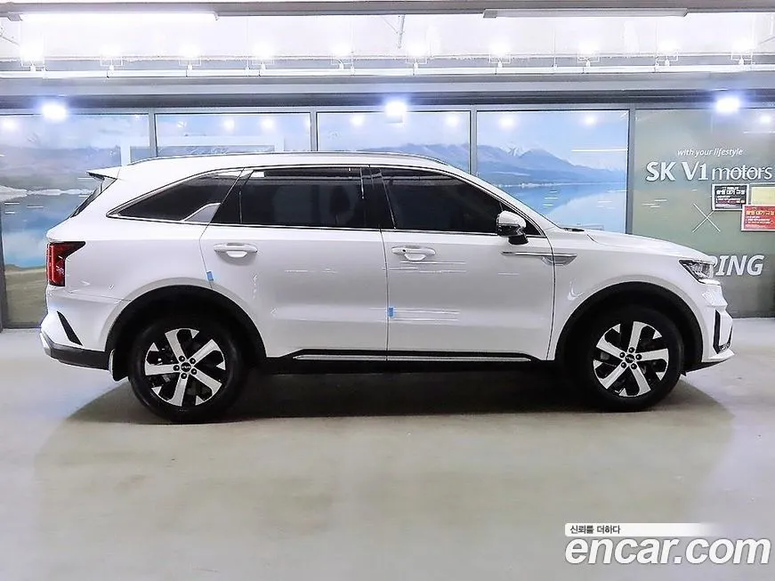 Kia Sorento — фото 6