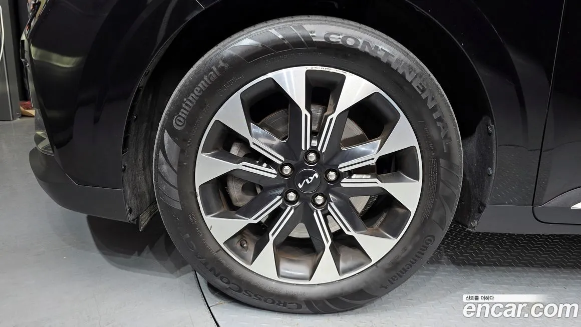 Kia Carnival 2023 из KR, фото 9