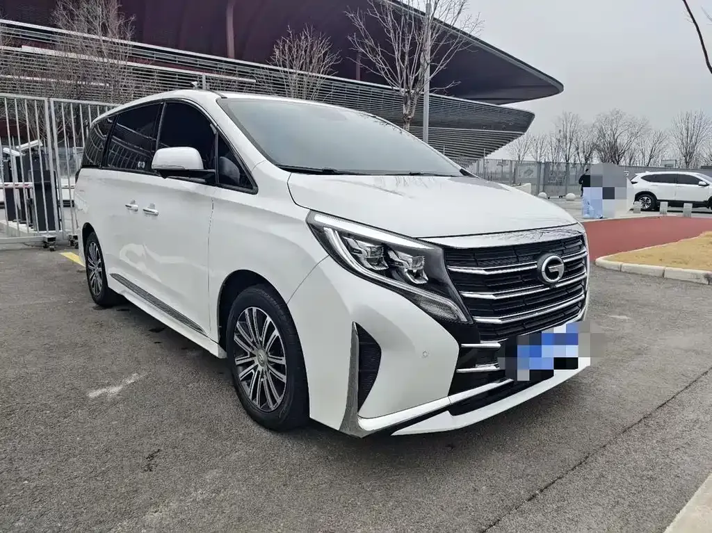 GAC Motor Trumpchi M8 — фото 9